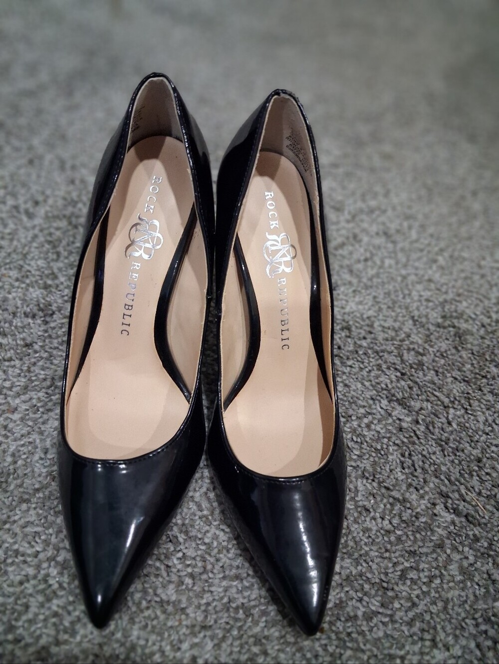 Rock & Republic Black Patent Pointed-Toe Pumps